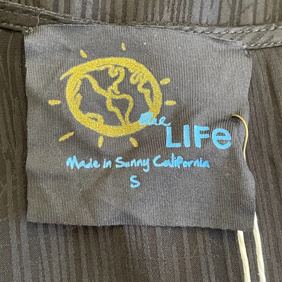 Blue Life x Planet Blue Roma Tie Front Crop Top - Picture 5 of 9